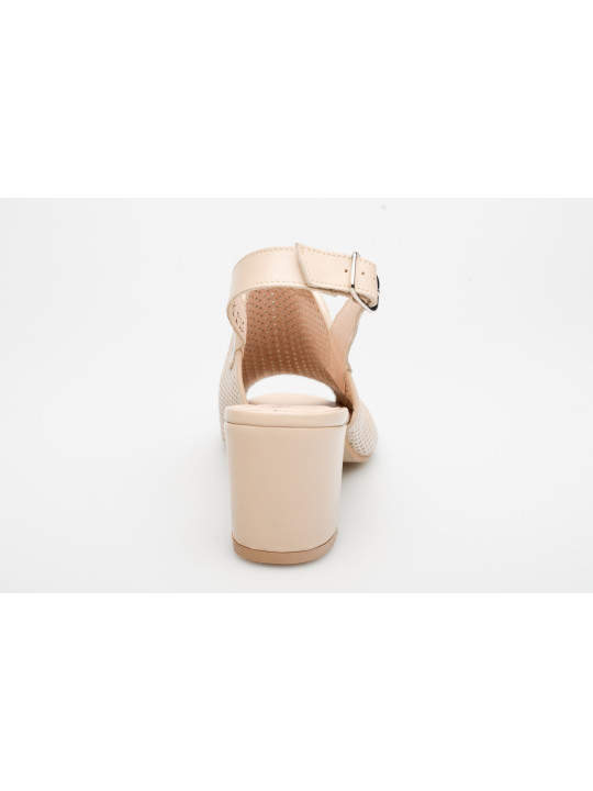 Sandały ażurowe na słupku damskie zakryte skórzane beżowe