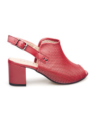 Sandały damskie na koturnie czerwone skórzane ażurowe