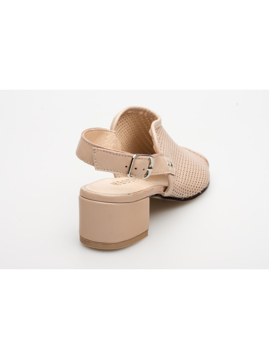 Sandały ażurowe na słupku damskie zakryte skórzane beżowe