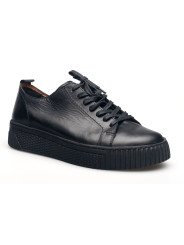Półbuty damskie skórzane sznurowane sneakersy czarne Produkt Polski