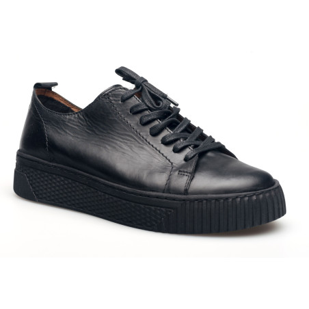 Półbuty damskie skórzane sznurowane sneakersy czarne Produkt Polski
