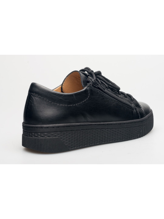 Półbuty damskie skórzane sznurowane sneakersy czarne Produkt Polski Półbuty damskie skórzane sznurowane sneakersy czarne Produkt Polski