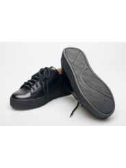 Półbuty damskie skórzane sznurowane sneakersy czarne Produkt Polski