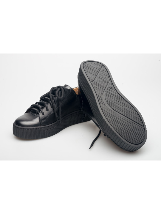Półbuty damskie skórzane sznurowane sneakersy czarne Produkt Polski Półbuty damskie skórzane sznurowane sneakersy czarne Produkt Polski