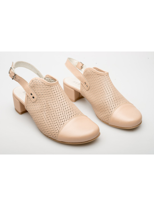 Sandały ażurowe na słupku damskie zakryte palce skórzane beżowe