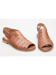 Sandały ażurowe damskie zakryte skórzane brązowe