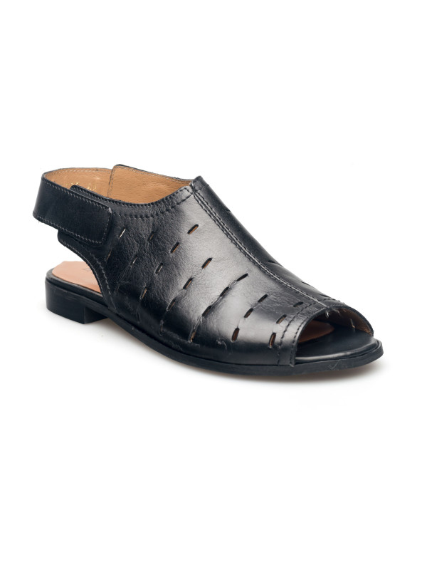 Sandały ażurowe damskie zakryte skórzane czarne