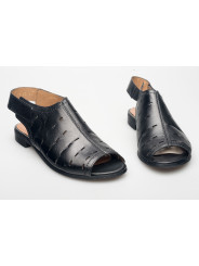 Sandały ażurowe damskie zakryte skórzane czarne