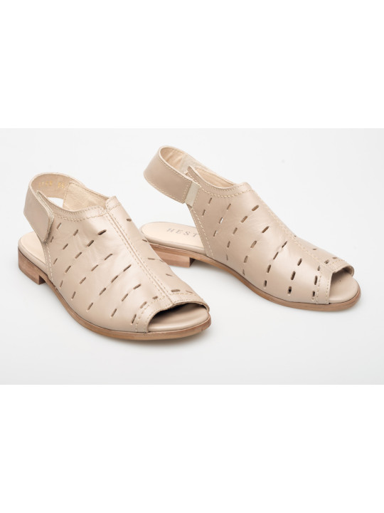 Sandały ażurowe damskie zakryte skórzane beżowe cieliste