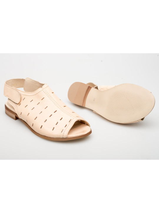 Sandały ażurowe damskie zakryte skórzane beżowe cieliste