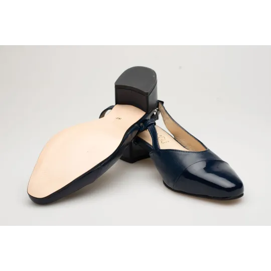 Sandały z zakrytymi palcami skórzane odkryta pięta PRODUKT POLSKI