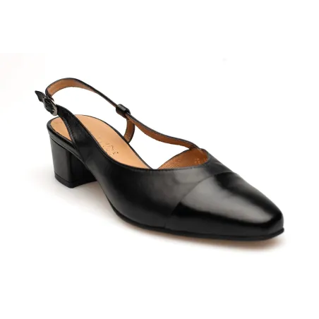 Sandały z zakrytymi palcami skórzane odkryta pięta PRODUKT POLSKI