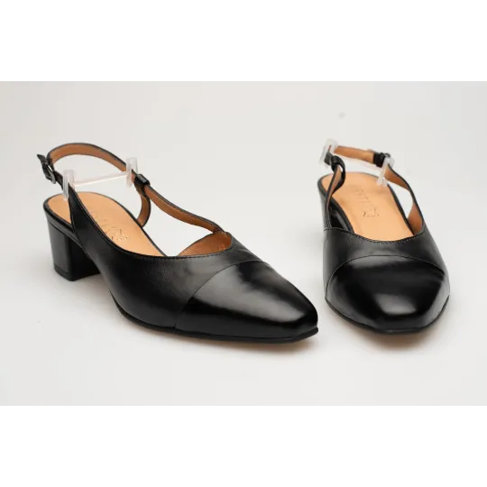 Sandały z zakrytymi palcami skórzane odkryta pięta PRODUKT POLSKI