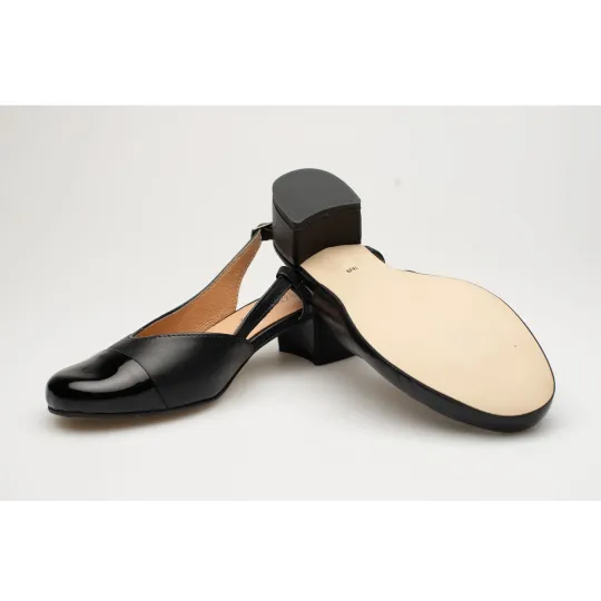 Sandały z zakrytymi palcami skórzane odkryta pięta PRODUKT POLSKI