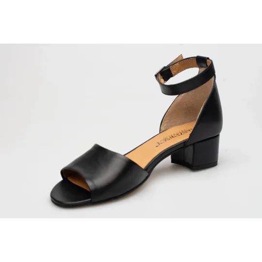 Sandały damskie zakryta pięta skórzane czarne PRODUKT POLSKI
