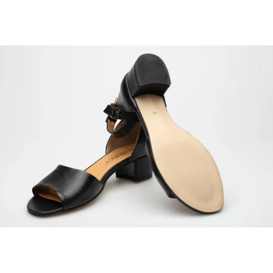 Sandały damskie zakryta pięta skórzane czarne PRODUKT POLSKI