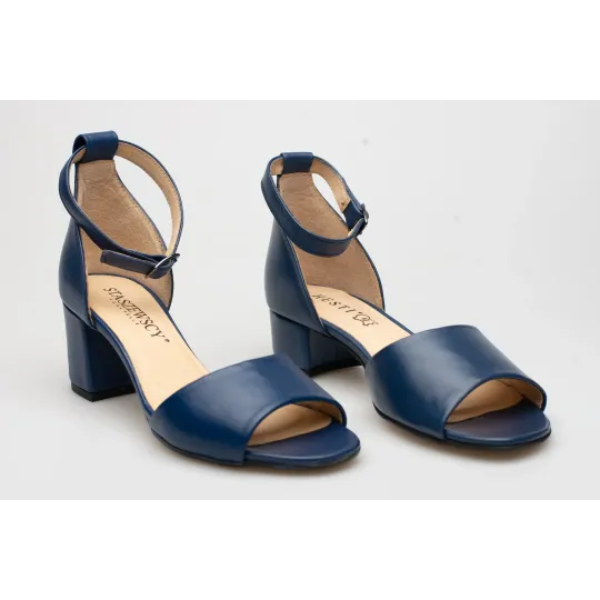 Sandały damskie zakryta pięta skórzane granatowe PRODUKT POLSKI