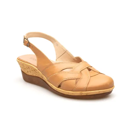 Sandały na koturnie zakryte palce skórzane brązowe PRODUKT POLSKI