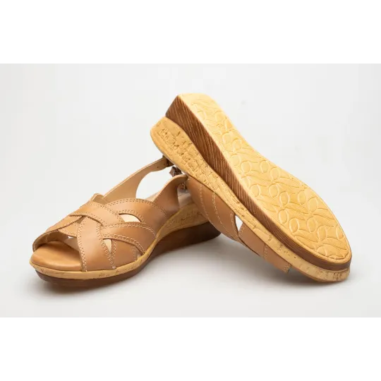 Sandały na koturnie odkryta pięta palce skórzane brązowe PRODUKT POLSKI