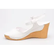 Sandały na koturnie odkryta pięta palce skórzane białe PRODUKT POLSKI