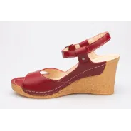 Sandały na koturnie odkryta pięta palce skórzane czerwone PRODUKT POLSKI