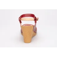 Sandały na koturnie odkryta pięta palce skórzane czerwone PRODUKT POLSKI