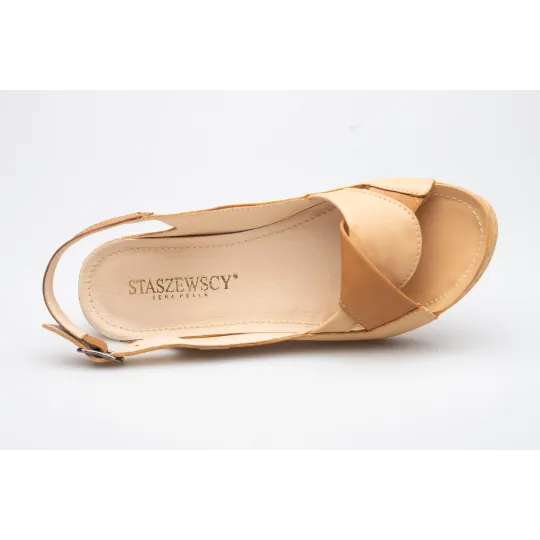 Sandały na koturnie odkryta pięta palce skórzane beżowe PRODUKT POLSKI