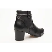 Botki damskie ocieplane na obcasie słupek czarne skózrane Produkt Polski