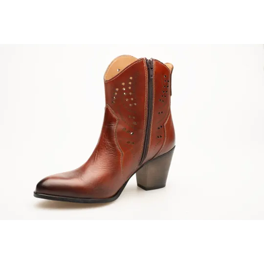Botki damskie ażurowe brązowe skórzane obcas słupek Produkt Polski