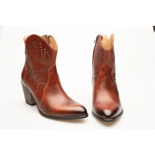 Botki damskie ażurowe brązowe skórzane obcas słupek Produkt Polski