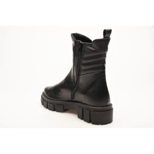 Botki damskie zimowe na grubej podeszwie skórzane Produkt Polski