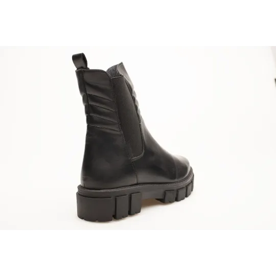 Botki damskie zimowe na grubej podeszwie skórzane Produkt Polski