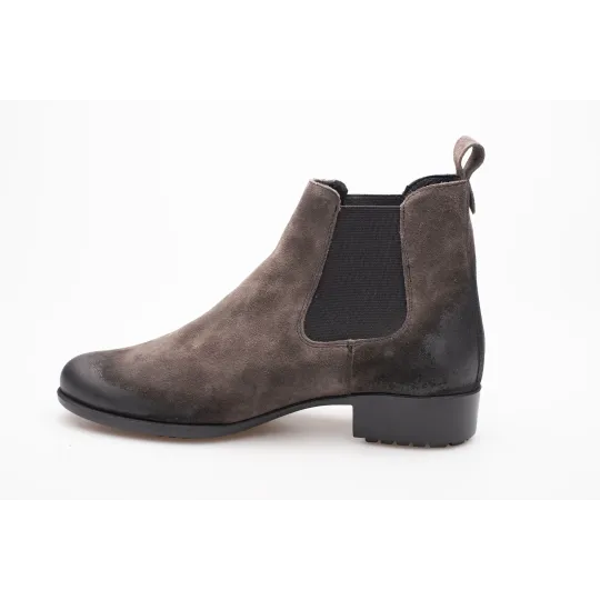 Botki damskie ocieplone sztyblety skórzane szare Produkt Polski Botki damskie ocieplone sztyblety skórzane szare Produkt Polski