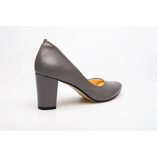 Czółenka na słupku szare skórzane PRODUKT POLSKI