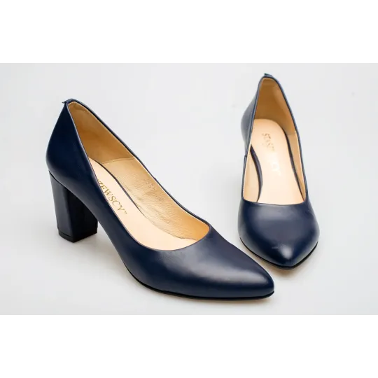 Czółenka na słupku granatowe skórzane PRODUKT POLSKI