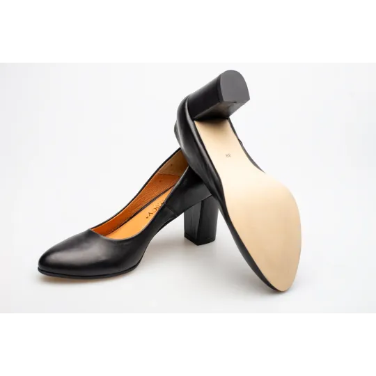 Czółenka na słupku czarne skórzane PRODUKT POLSKI