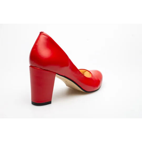 Czółenka na słupku czerwone skórzane PRODUKT POLSKI