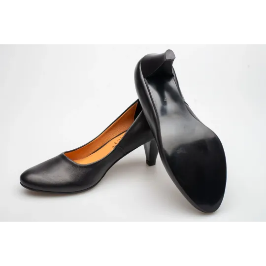 Czółenka na niskiej szpilce czarne skórzane PRODUKT POLSKI