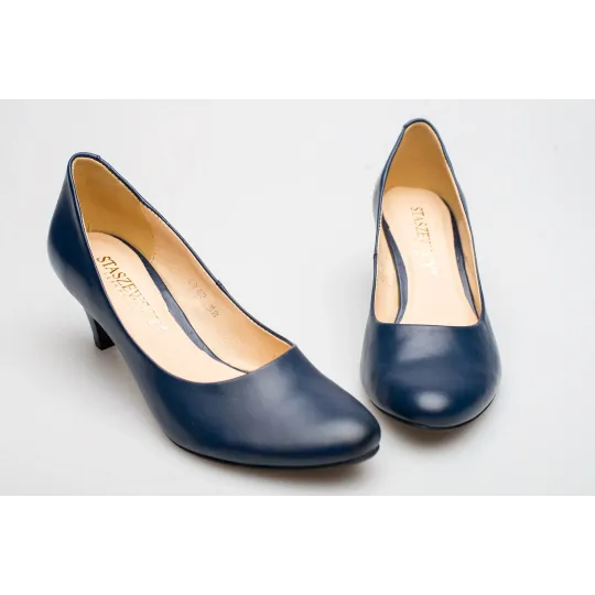 Czółenka na niskiej szpilce granatowe skórzane PRODUKT POLSKI