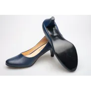 Czółenka na niskiej szpilce granatowe skórzane PRODUKT POLSKI