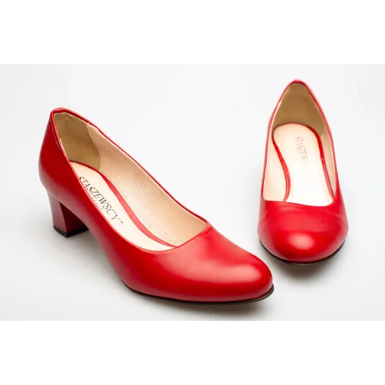 Czółenka na niskim słupku czerwone skórzane PRODUKT POLSKI