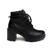 Botki damskie na grubym obcasie sznurowane