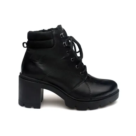 Botki damskie na grubym obcasie sznurowane