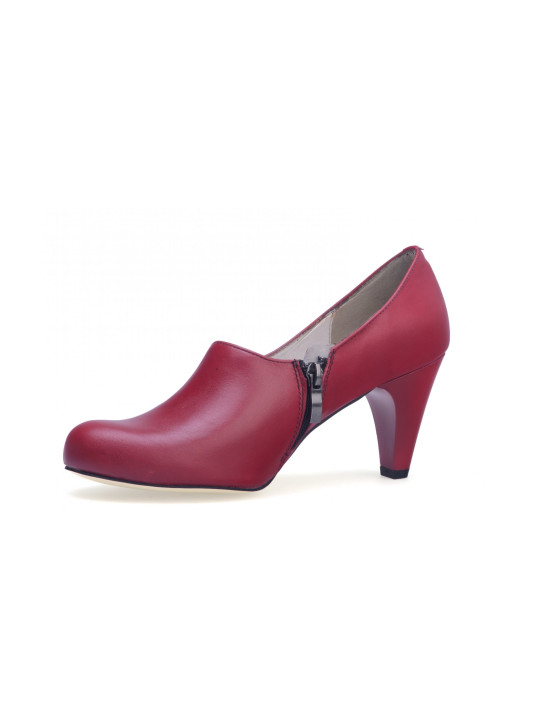 Czółenka na słupku skórzane czerwone Polski Produkt