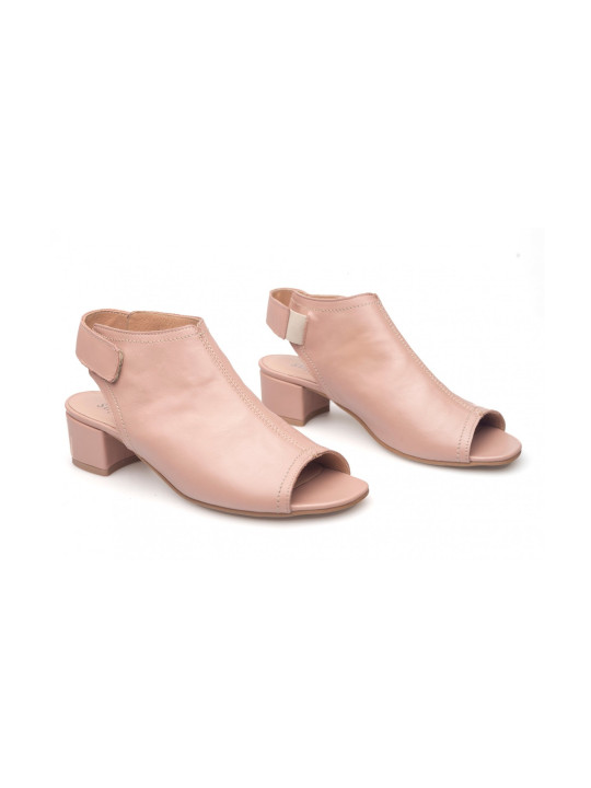 Sandały damskie skórzane na niskim słupku zabudowane beżowe